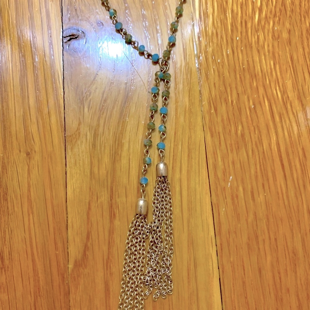 Old navy necklace